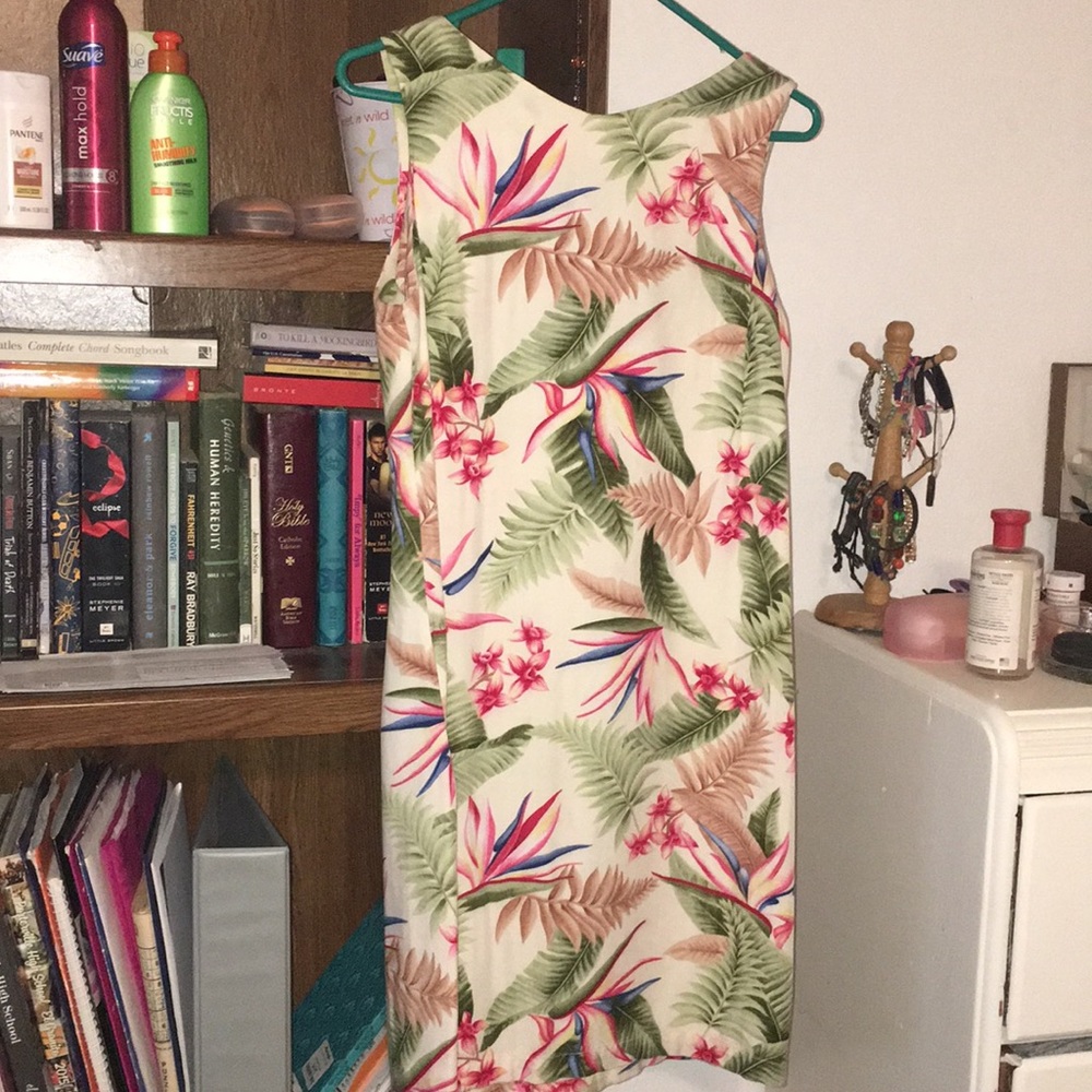 Hawaiian Dress